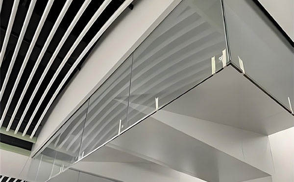 永寿玻璃挡烟垂壁